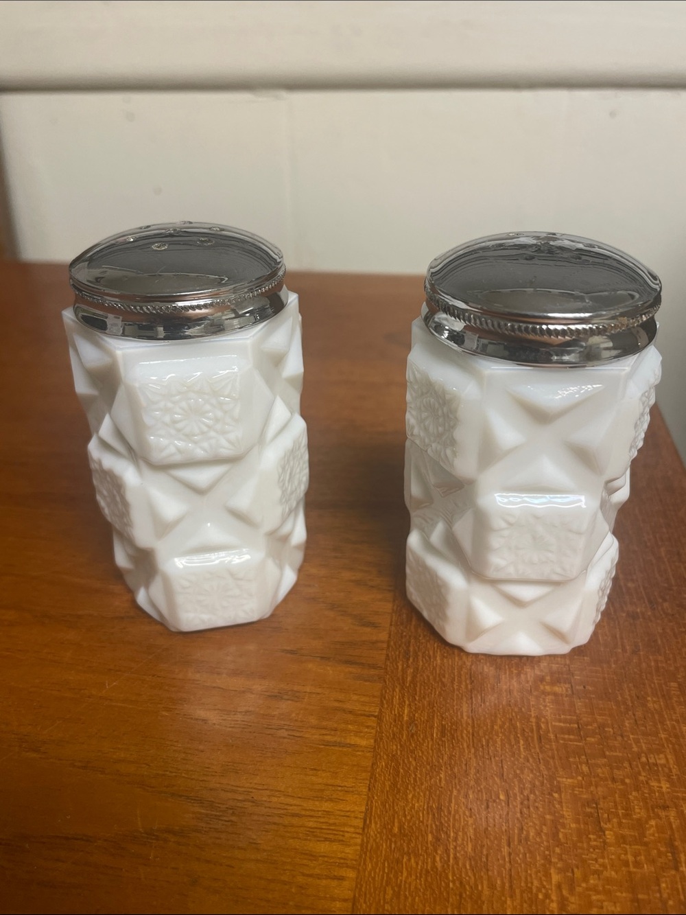 White Milk Glass Salt and Pepper Shakers. Vintage!